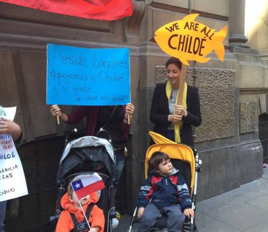 Muestras de apoyo a Chiloé marcan visita de Bachelet a Londres