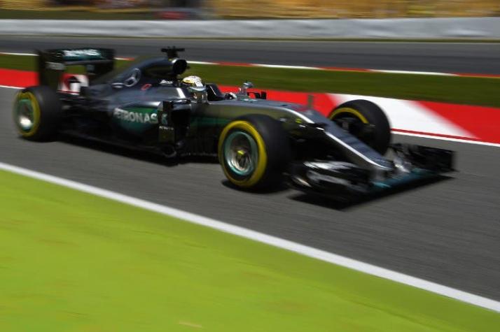 Fórmula Uno: Lewis Hamilton consigue la pole con Mercedes en el GP de España