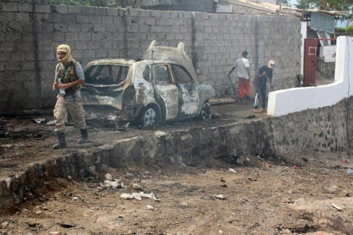 Ataque con bomba del Estado Islámico mata a 47 policías y reclutas en Yemen