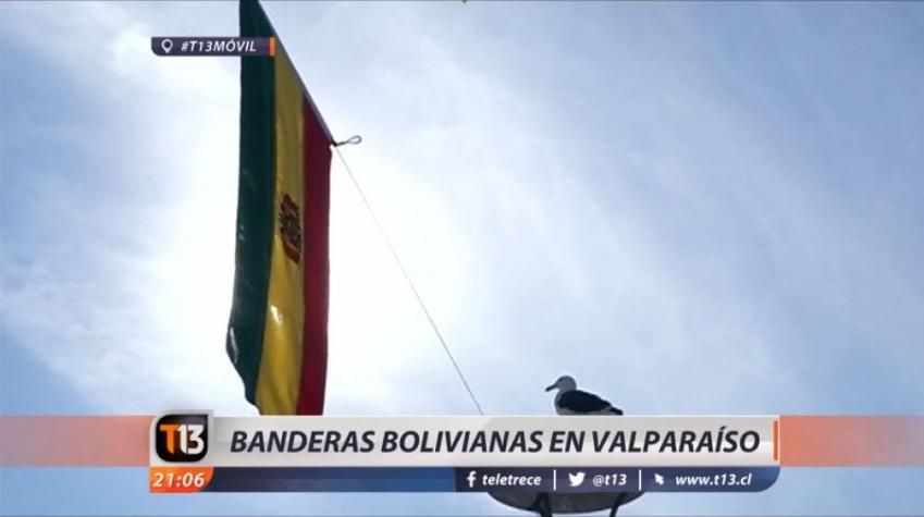 [VIDEO] Pescadores protestaron usando banderas bolivianas en Valparaíso