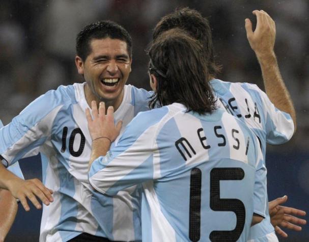 Riquelme alaba a Messi y da su razón por la que Argentina perdió final con Chile