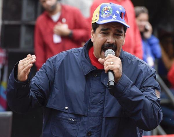 Maduro asegura que referendo es "inviable" porque oposición hizo fraude con firmas