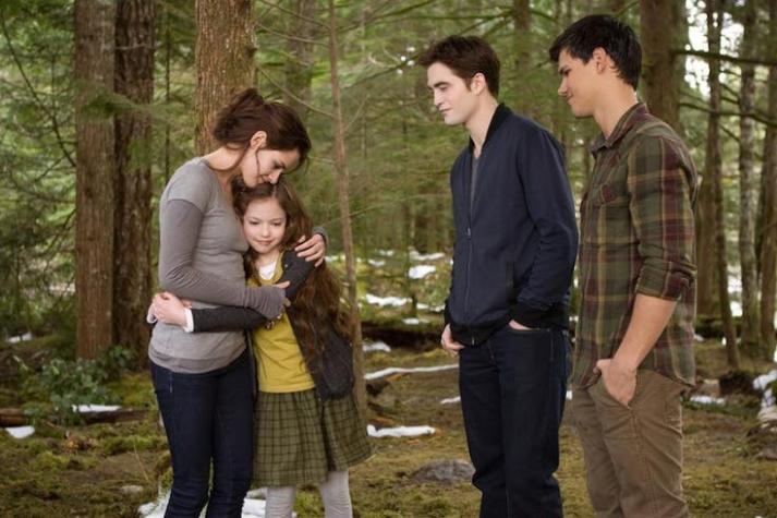 [FOTOS] Así luce la hija que tuvo "Edward" y "Bella" en la saga "Crepúsculo"