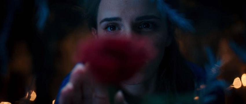 [VIDEO] El misterioso primer tráiler de "La Bella y la Bestia" con Emma Watson como princesa Disney