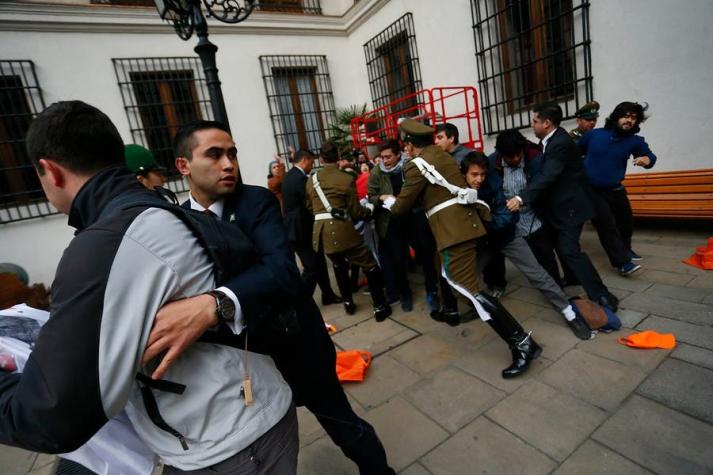 Detenido por irrupción en La Moneda queda con prohibición de acercarse al palacio