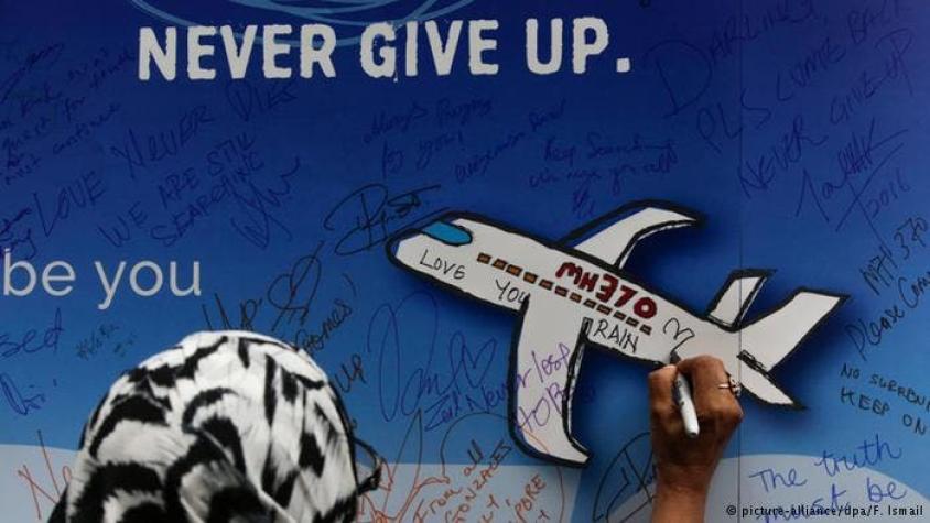 Australia confirma hallazgo de otras tres piezas del MH370