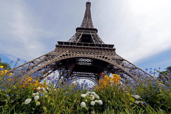 Once personas resultan heridas por un rayo en un parque de París