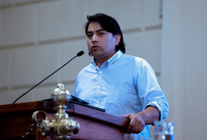 Pedro Cayuqueo: "El viraje del gobierno con la salida de Huenchumilla está haciendo crisis"