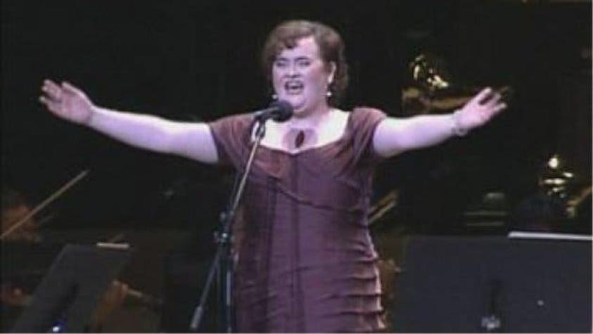 El dificil presente de Susan Boyle, la mujer que triunfó en un programa de talentos