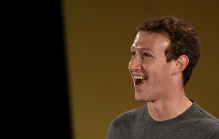 Mark Zuckerberg sufre el hackeo de sus redes sociales pero Facebook recupera el control