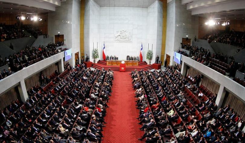 Absuelven temporalmente a 54 parlamentarios en casos de falsos exonerados políticos