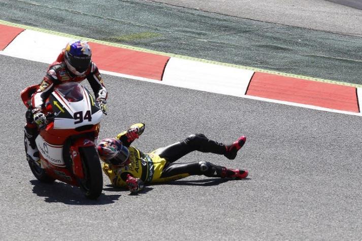Fallece piloto de Moto 2 tras sufrir fuerte caída en prácticas de Montmeló