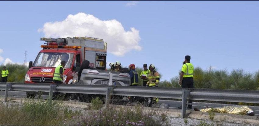 Dos muertos y 46 heridos en accidente de autobús en España