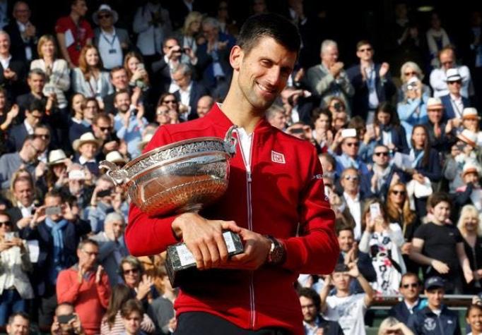 Novak Djokovic logra su primer Roland Garros tras derrotar en la final a Andy Murray
