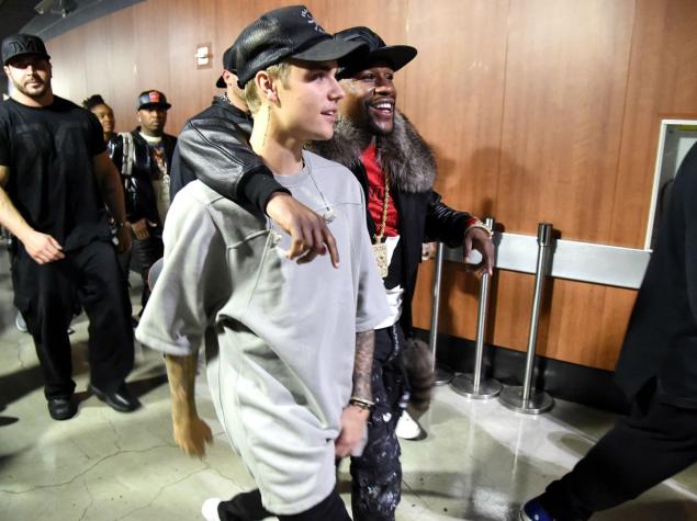 Floyd Mayweather tras pelea de su amigo Justin Bieber: "No es ningún cobarde"