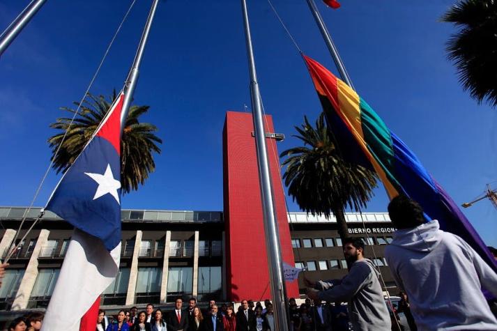 Movilh y Gobierno preacuerdan iniciar proyecto de ley que permita el matrimonio homosexual