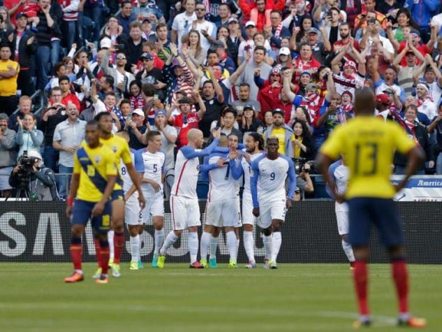 [VIDEO] EE.UU. marca el 2-0 ante Ecuador y sueña con semis de Copa Centenario