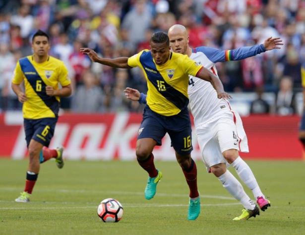 [VIDEO] Con un violento remate Ecuador descuenta ante EE.UU en Copa Centenario