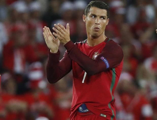 [VIDEO] Hinchas austriacos provocan a Cristiano Ronaldo coreando el nombre de Messi