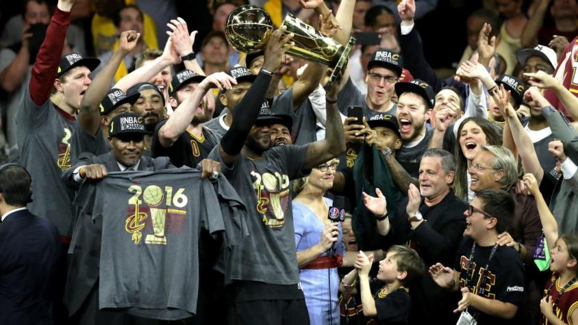 Cavaliers se coronan campeones de la NBA de la mano de LeBron James