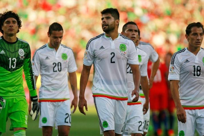 Revelan la tensa interna del camarín de México tras 7-0 de "La Roja"