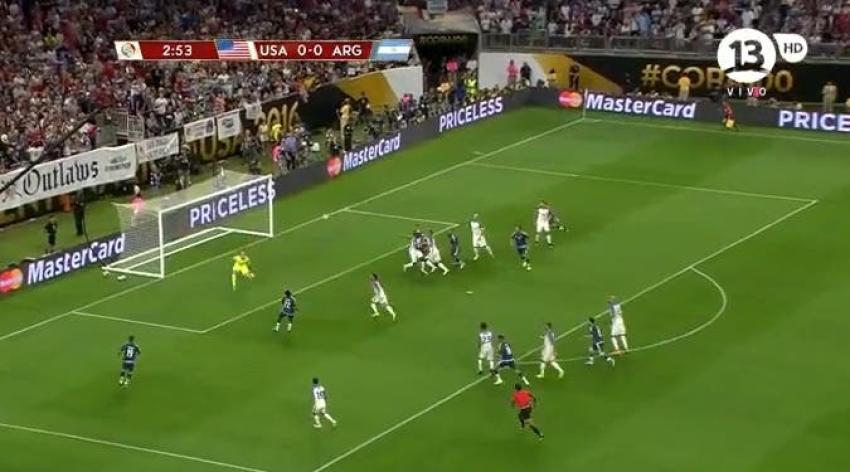 [VIDEO] Argentina con gol de cabeza está venciendo a EE.UU. en semis de Copa Centenario