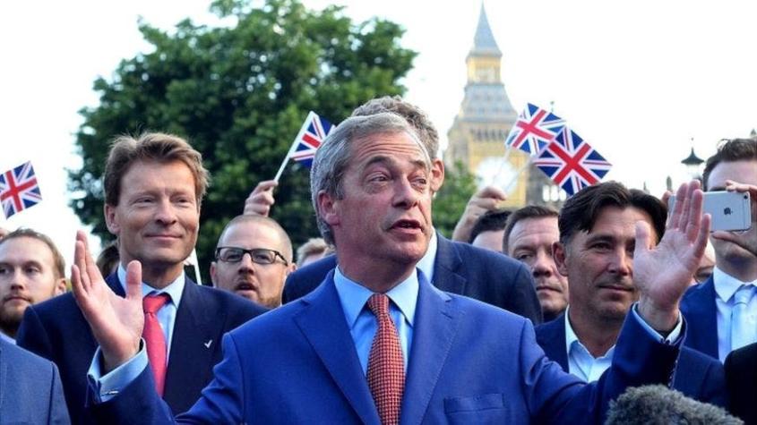Quién es Nigel Farage, el hombre que impulsó la salida de Reino Unido de la Unión Europea