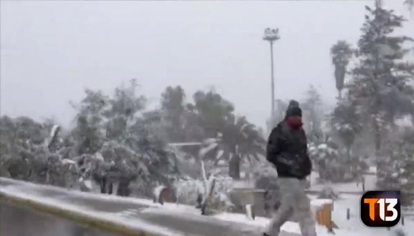 [VIDEO] Atacama: la curiosa nevada que cubrió de blanco El Salvador