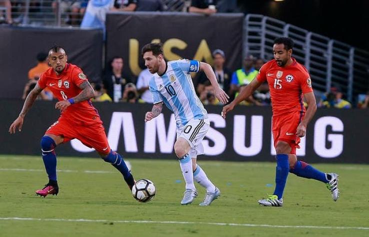 [VIDEO] Expulsados y mejores momentos del 1° tiempo del choque Chile - Argentina