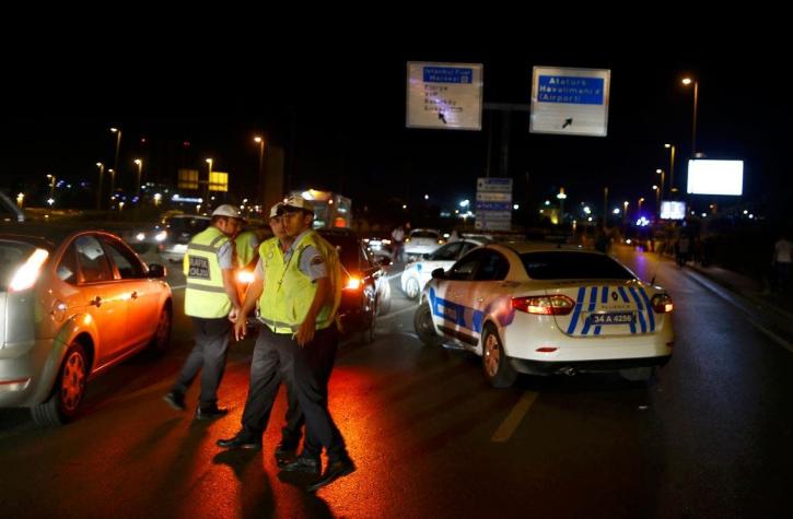 Autoridades elevan a 42 la cifra de muertos en el atentado en Estambul