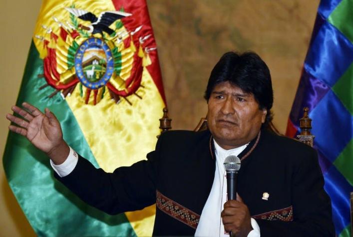 Bolivia lanza nuevo "libro del mar"
