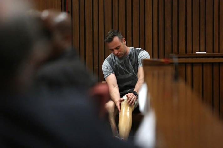Oscar Pistorius es condenado a 6 años por el asesinato de Reeva Steenkamp