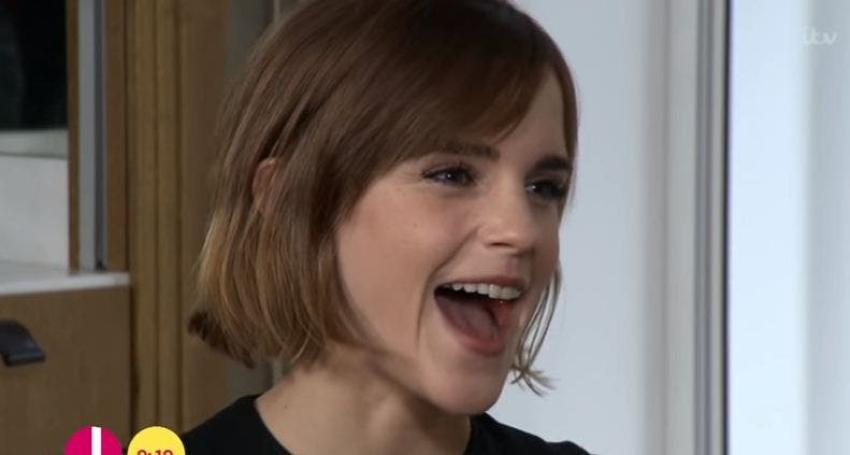 Emma Watson pasa vergüenza en TV por peculiar sonido de ringtone