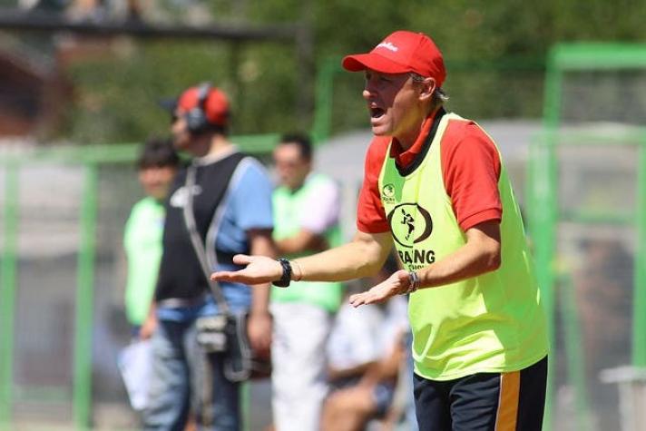 Ricardo Lunari es el nuevo técnico de Deportes Valdivia en su retorno a Primera B