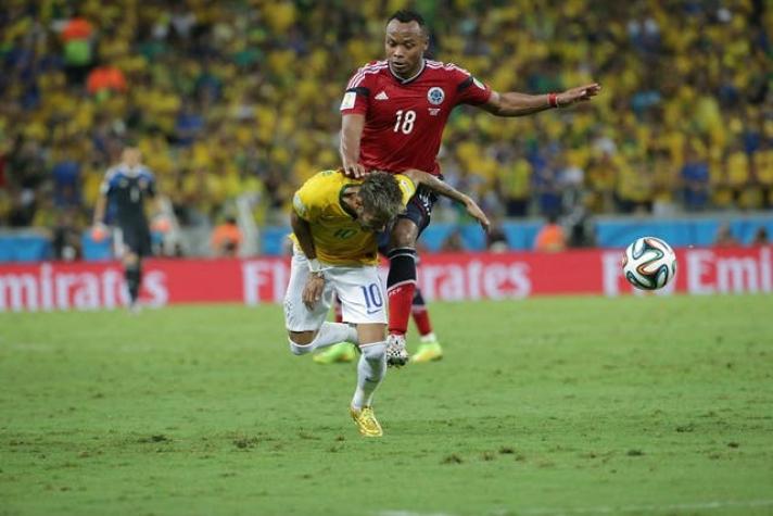 Neymar revela que estuvo cerca de dejar el fútbol tras falta de Zúñiga en Mundial de Brasil