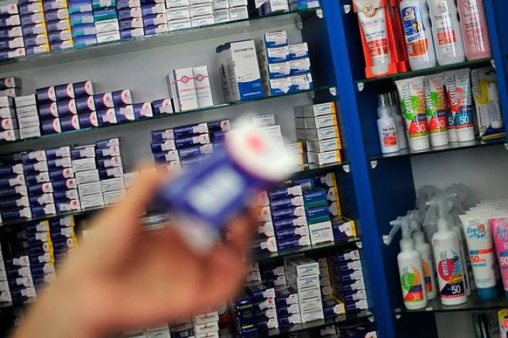Los 20 medicamentos más vendidos en Chile y sus efectos adversos