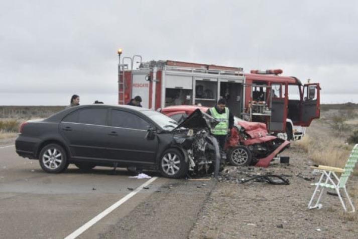 Puerto Madryn: Cuatro chilenos fallecen en un accidente vehicular en Argentina