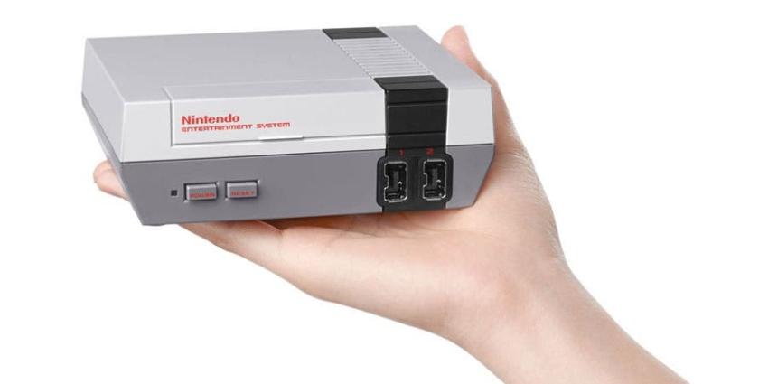 Nintendo relanza su consola NES en formato mini con "Kirby" y "Mario Bros." incluidos