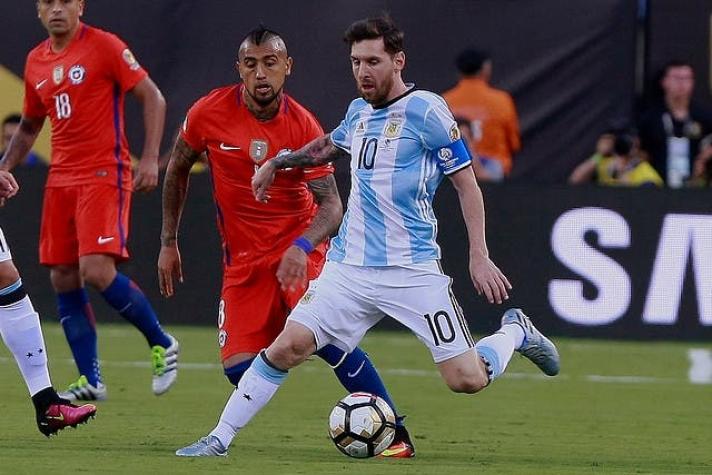 Menotti sostiene que sin Messi Argentina corre el riesgo de no ir al Mundial