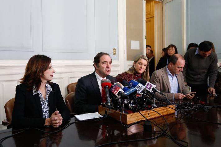 Chile Vamos acusa "conflicto de interés" y pide salida de ex fiscal Huerta del Sename