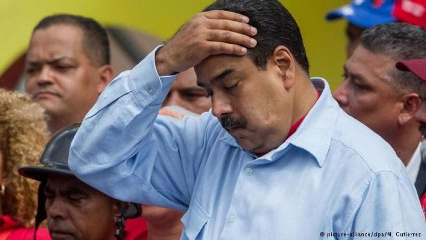 Tres ex ministros y ex general de Chávez apoyan revocatorio contra Maduro