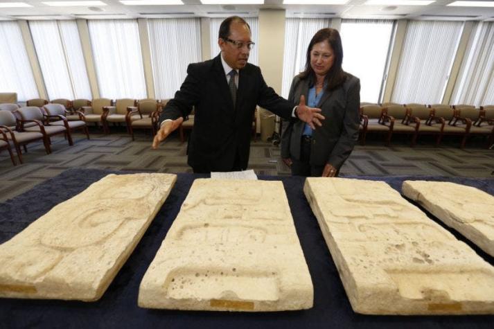 EE.UU. devuelve a Guatemala siete piezas mayas de más de mil años