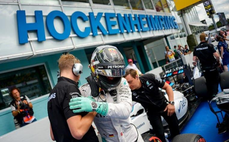 Nico Rosberg junto a la escudería Mercedes logra la pole en el GP de Alemania