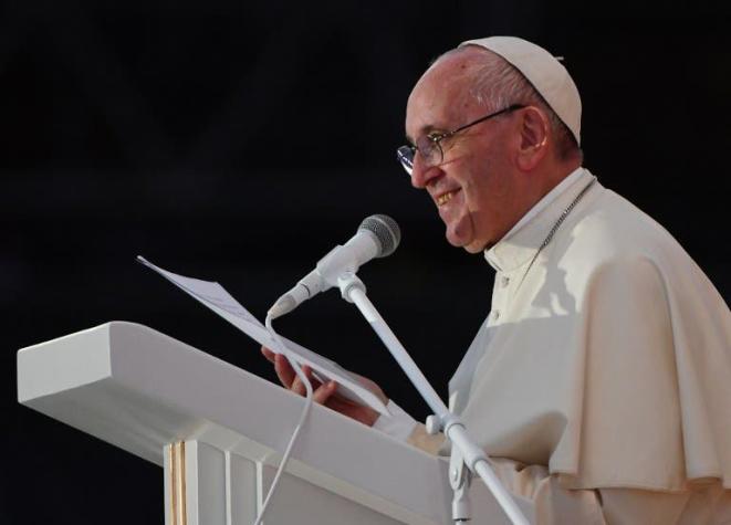 Papa Francisco exhorta a los jóvenes en Polonia "a no vegetar en el sofá de la vida"