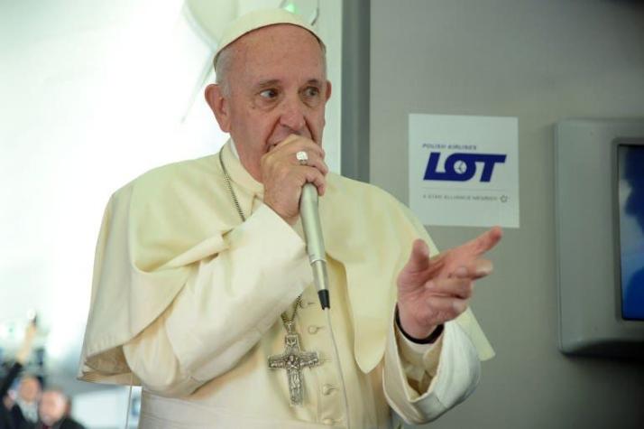 El papa Francisco rechaza asociar islam y violencia