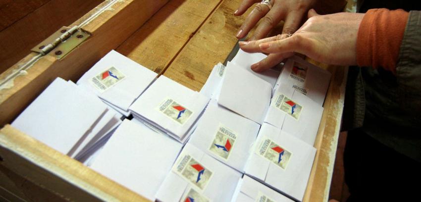 Servel llama a revisar datos electorales a quienes sacaron documentos de 2014 a la fecha