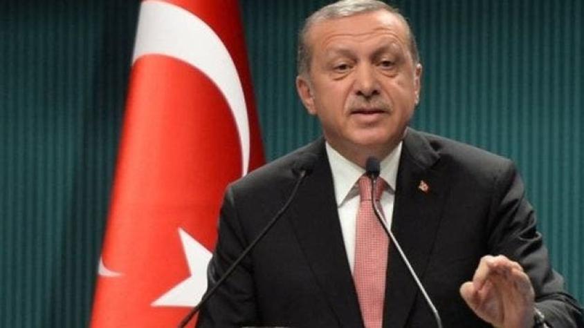 Erdogan carga contra Occidente, al que acusa de apoyar al "terrorismo"