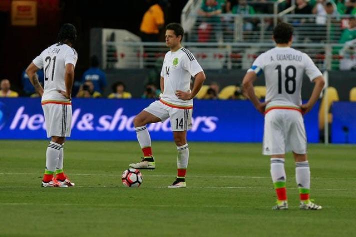 "Chicharito" Hernández recuerda el 7-0 ante "La Roja": "Un resultado horrible"