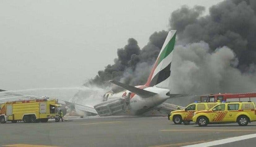 Avión de Emirates sufre un accidente al aterrizar en Dubái