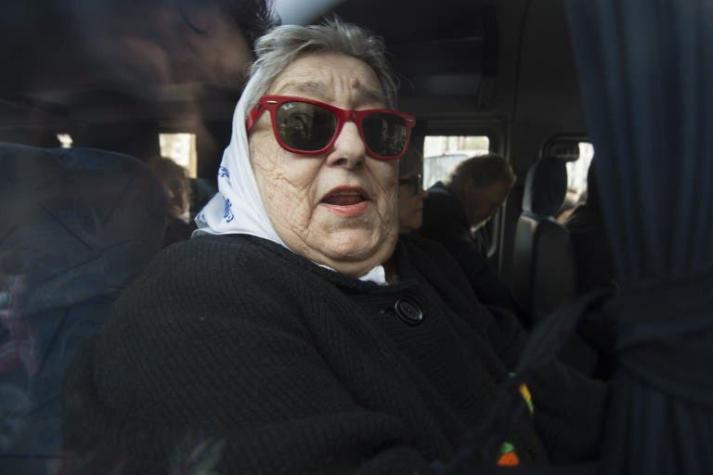 Argentina: Ordenan detener a líder de Madres de Plaza de Mayo